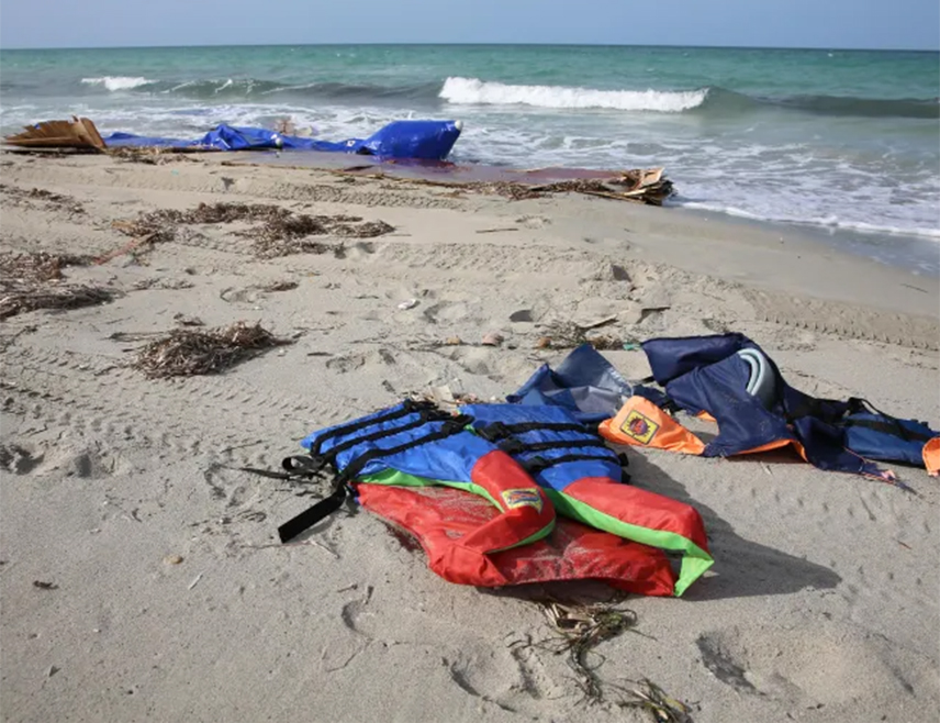 БРИСЕЛ, 26. ФЕБРУАРА /СРНА-Ројтерс/ - Близу 8.000 погинуло је или нестало прошле године на опасним миграционим рутама, али је реалан број жртава вјероватно много већи, јер је смањење финансирања утицало на хуманитарни приступ и праћење смртних случајева, саопштила је Ејми Поуп, генерални директор Међународне организације за миграције /ИОМ/.