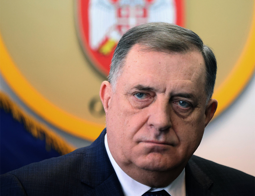 BANJA LUKA, FEBRUARY 27 /SRNA/ - SNSD president Milorad Dodik told SRNA that February 28, 1992, represents one of the most important dates in the institutional and political history of Republika Srpska, as it was the day when Serb politicians and the Serb people in BiH made a historic decision to translate their political will into the highest legal act - the Constitution of Republika Srpska.