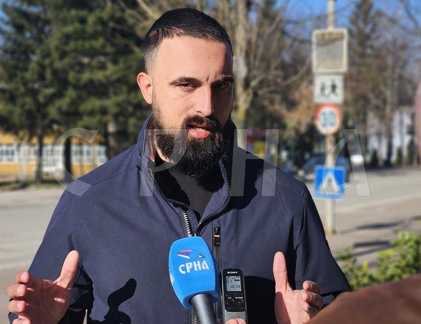 ИСТОЧНО САРАЈЕВО, 27. ФЕБРУАРА /СРНА/ - Обиљежавање 1. марта у дијелу Федерације БиХ /ФБиХ/ као такозваног дана независности свакако је провокација за српски народ који живи у БиХ, због чега га не треба славити јер је то датум за опомену, изјавио је данас Срни социолог из Источног Сарајева Владимир Васић.