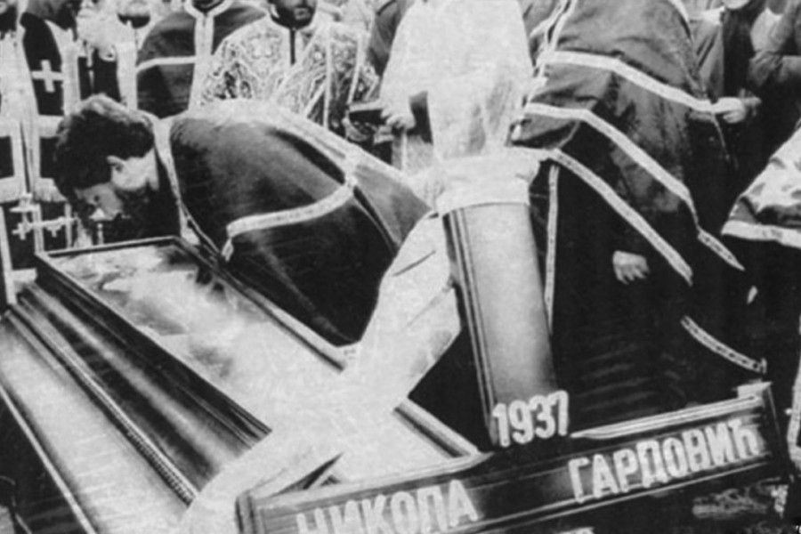 ИСТОЧНО САРАЈЕВО, 1. МАРТА /СРНА/ - Предсједник Удружења гардиста Републике Српске Жељко Дакић изјавио је Срни да 1. март није и никада неће бити датум који се обиљежава у Српској, те поручио да тај дан за српски народ представља почетак ратних страдања, а не празник.