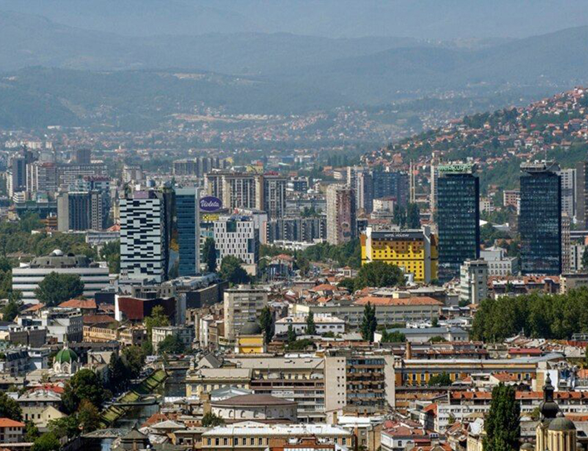 ИСТОЧНО САРАЈЕВО, 28. ФЕБРУАРА /СРНА/ - Први март, који се у дијелу Федерације БиХ /ФБиХ/ обиљежава као празник, симболизује политичку незрелост и покушај прегласавања једног народа и директан је окидач за почетак сукоба у БиХ, изјавио је Срни историчар Александар Костовић.