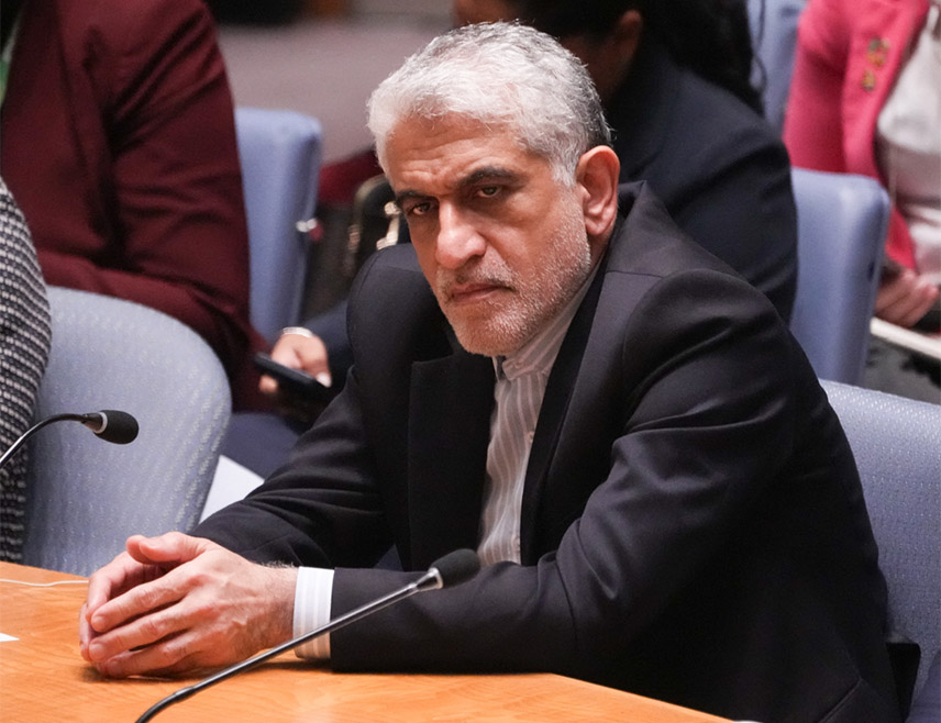 ТЕХЕРАН, 2. МАРТА /СРНА/ - Иран не тражи рат, али неће предати суверенитет, изјавио је стални представник Ирана при УН Амир Сајед Иравани.