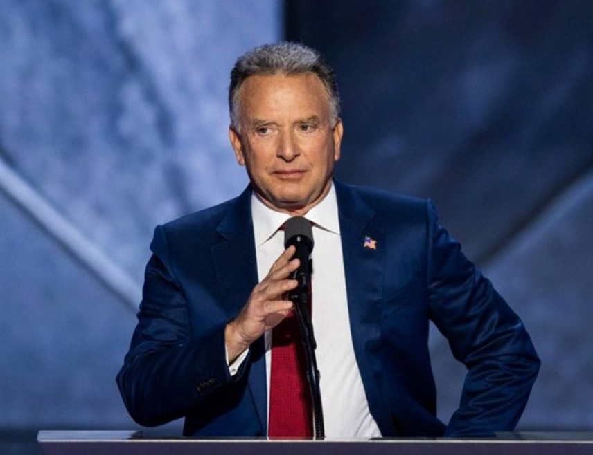 ВАШИНГTОН, 3. МАРТА /СРНА/ - Специјални изасланик Сједињених Америчких Држава Стив Виткоф изјавио је да су се водећи ирански преговарачи почетком године хвалили да контролишу 460 килограма високо обогаћеног уранијума од 60 одсто, што би било довољно за изградњу 11 нуклеарних бомби.