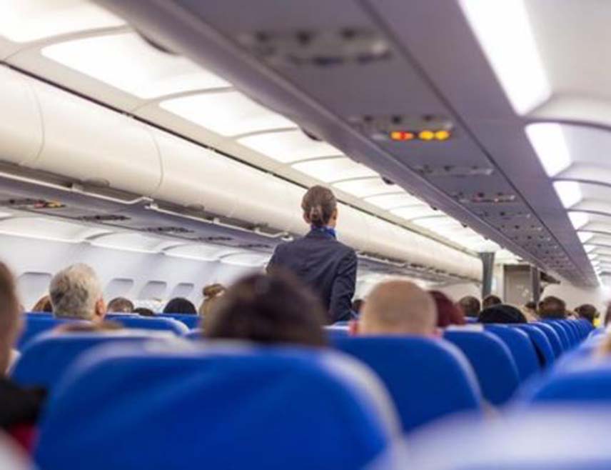 ЛОНДОН, 4. МАРТА /СРНА-Ројтерс/ - Рат у Ирану довео је до пада акција авио-компанија, што је избрисало десетине милијарди долара из њихове тржишне вриједности, показују подаци са берзи.