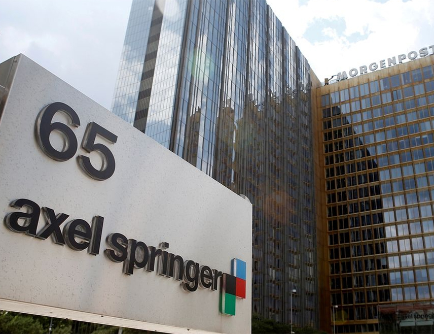 ЛОНДОН, 6. МАРТА /СРНА/ - Њемачка медијска група "Аксел Шпрингер" пристала је да купи издавача британског листа "Дејли телеграф" за 575 милиона фунти /766 милиона долара/, објавиле су релевантне компаније.