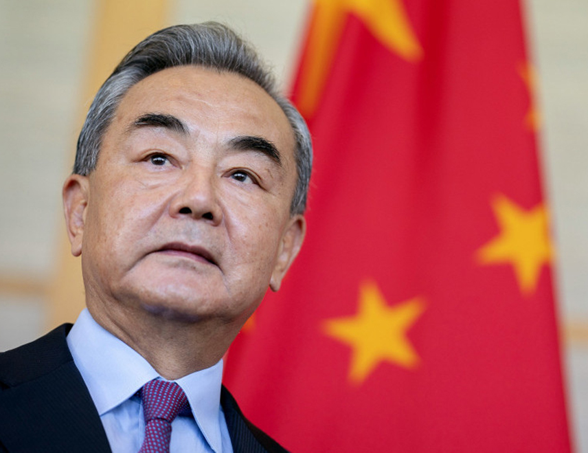 ПЕКИНГ, 12. МАРТА /СРНА-Ројтерс/ - Продужавање сукоба на Блиском истоку донијеће само страдање локалног становништва, нанијети велике економске губитке и додатно поткопати регионалну и глобалну стабилност, изјавио је кинески министар спољних послова Ванг Ји.