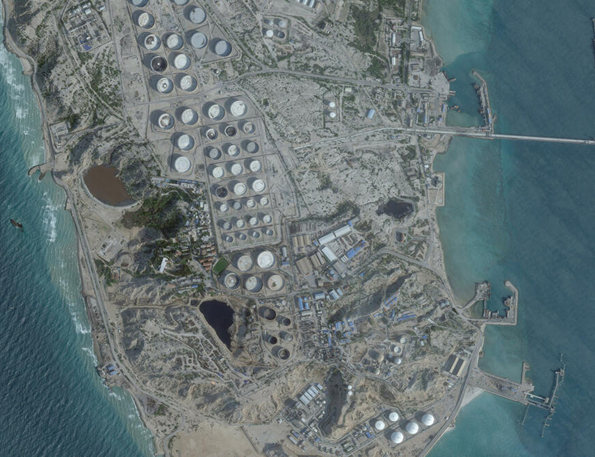 ВАШИНГТОН, 14. МАРТА /СРНА-Ројтерс/ - Америчке снаге погодиле су више од 90 иранских војних мета на oстрву Харг, саопштила је Централна команда САД.