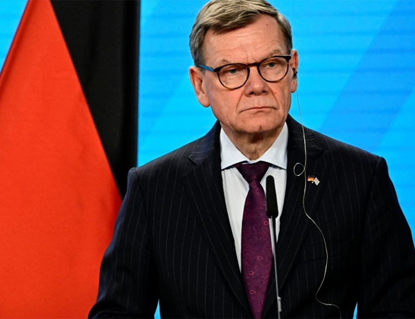 БЕРЛИН, 17. МАРТА /СРНА/ - Њемачки министар спољних послова Јохан Вадефул изјавио је да хаос у Ирану није у интересу Европе.