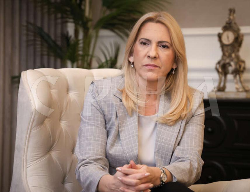 САРАЈЕВО, 18. МАРТА /СРНА/ - Српски члан Предсједништва БиХ Жељка Цвијановић изјавила је да су поруке предсједавајућег Предсједништва Дениса Бећировића да је БиХ на корак до чланства у НАТО пласиране у предизборне сврхе и неозбиљне.