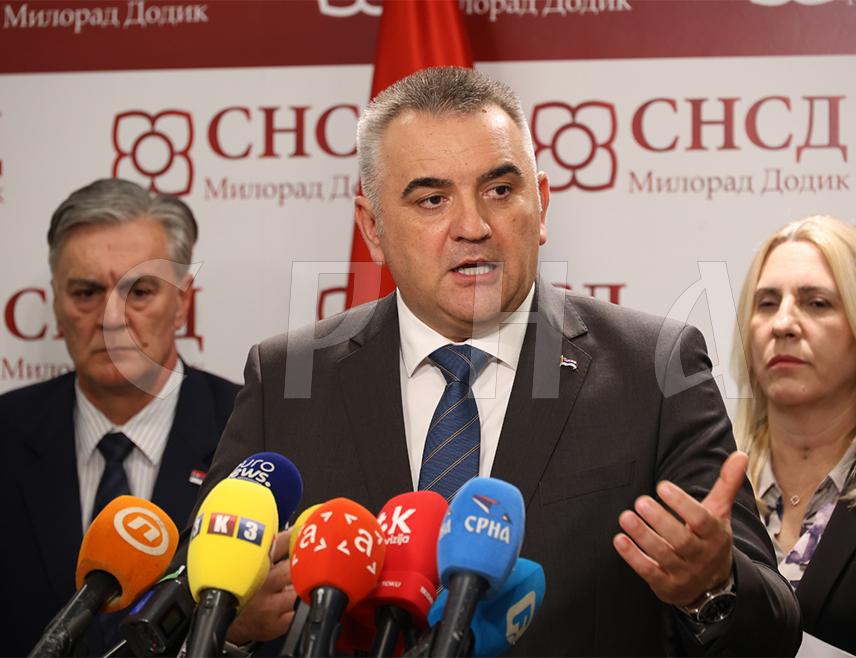 BANJA LUKA, MARCH 19 /SRNA/ - Republika Srpska institutions will do everything to protect order, peace, and the property of all citizens, Prime Minister Savo Minić said regarding the statement signed by Bosniak representatives condemning "hate speech, Islamophobia, and false narratives about Bosniaks and BiH".