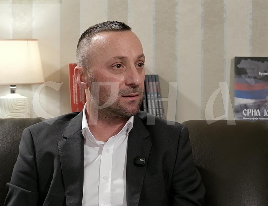 БАЊАЛУКА, 21. МАРТА /СРНА/ - Посланик СНСД-а у Представничком дому Парламентарне скупштине БиХ Милорад Којић изјавио је да БиХ не може постати чланица НАТО-а без сагласности српских представника, али и упозорио да је за то неопходно потпуно политичко јединство српског фактора како би се спријечиле евентуалне одлуке на нивоу заједничких институција.