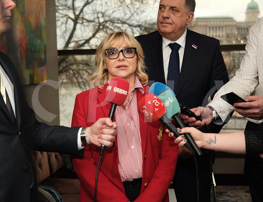 BUDAPEST, MARCH 21 /SRNA/ - Former Acting President of Republika Srpska Ana Trišić Babić said in Budapest that it has once again been confirmed that states and nations must preserve their sovereignty and identity, and that if they renounce them, they have nothing to contribute to progress.