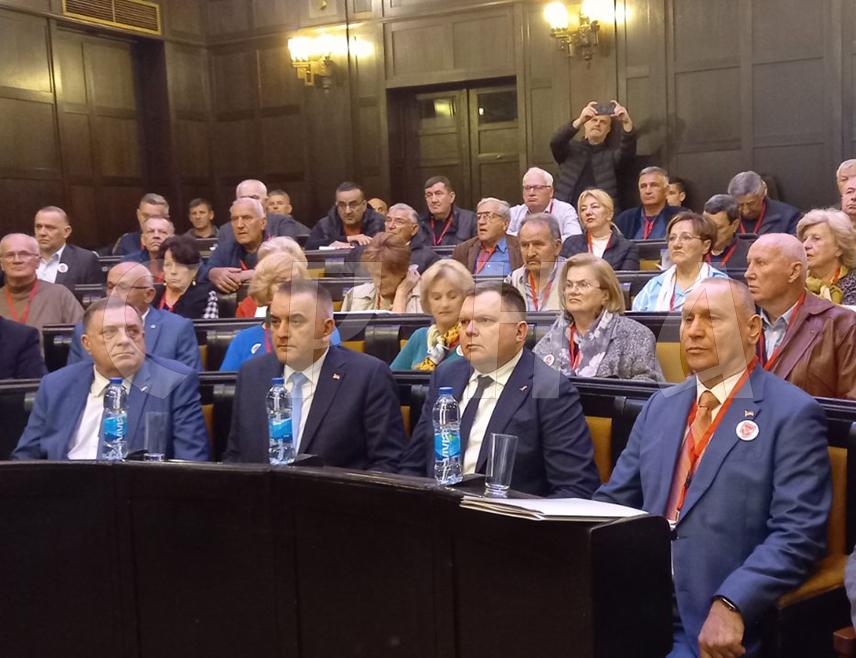 БАЊАЛУКА, 23. МАРТА /СРНА/ - Оснивачка скупштина Асоцијације патриота Републике Српске чији је циљ очување вриједности значајних за Српску, почела је данас у Бањалуци.