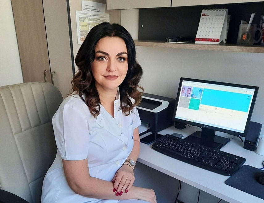 ИСТОЧНО САРАЈЕВО, 24. МАРТА /СРНА/ - Туберколоза је нажалост и даље присутна и од изузетне је важности препознати симптоме и започети лијечење, изјавила је данас специјалиста пнеумофтизиологије у Болници "Србија" у Источном Сарајеву Анита Ковачевић.