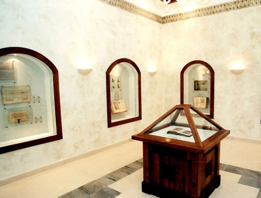 ВАШИНГТОН, 24. МАРТА /СРНА/ - Догађај у згради америчког Представничког дома најављен као "Конгресни пасхални седер уз Сарајевску хагаду", за чланове Конгреса, дипломатску заједницу и вјерске лидере, настоји да легитимише злоупотребу древног јеврејског религијског артефакта од муслиманске власти у БиХ, наводе у ауторском тексту предсједник Републиканске партије у Израелу Марк Зел и политички аналитичар Дана Левинсон.