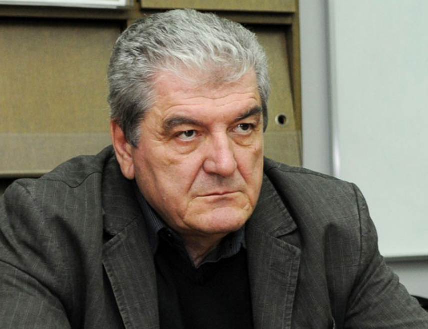 БЕОГРАД, 25. МАРТА /СРНА/ - Професор на Филолошком факултету у Београду Милош Ковачевић оцијенио је да упорни покушаји наметања нових ријечи у свакодневну употребу у Хрватској показују да се језичка политика из НДХ прелила и на данашње вријеме.