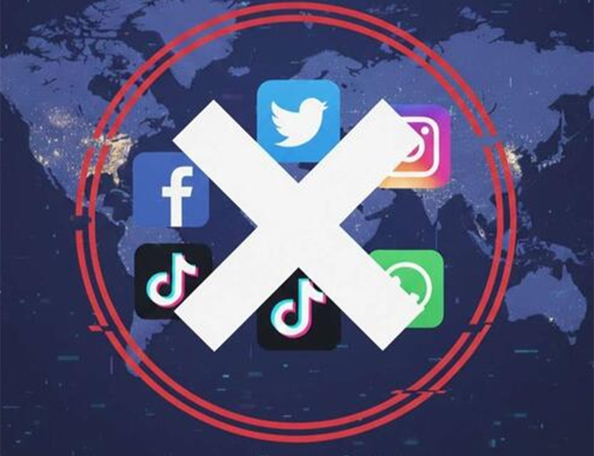 ЏАКАРТА, 28. МАРТА /СРНА/ - Индонезија је почела да примјењује нову уредбу Владе о забрани приступа друштвеним мрежама за особе млађе од 16 година због потенцијалног излагања порнографији, кибернетичком малтретирању, онлајн преварама и зависности.