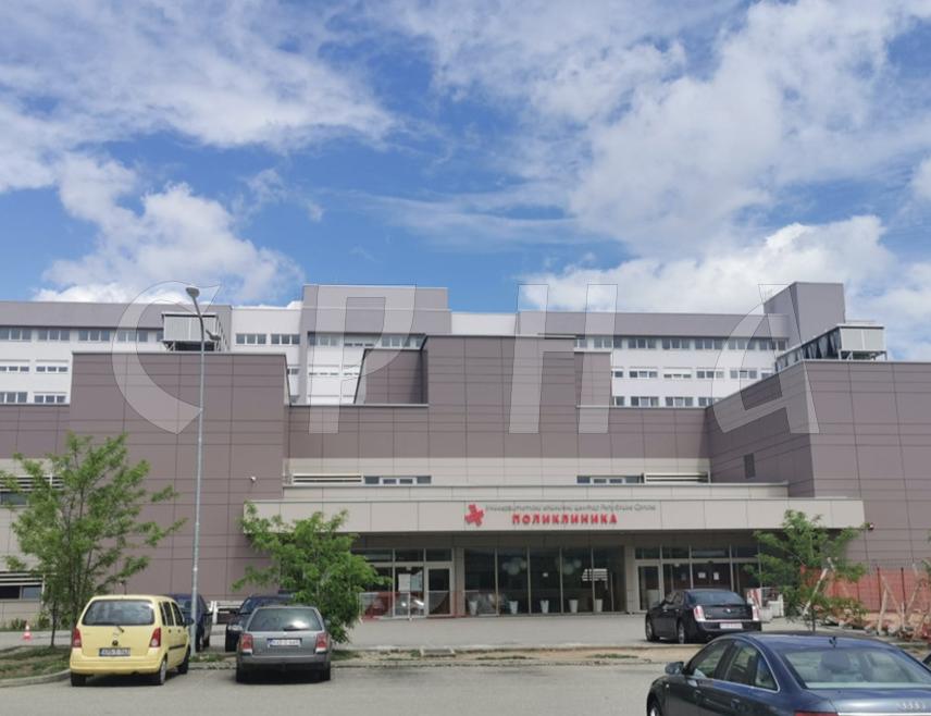 БАЊАЛУКА, 31. МАРТА /СРНА/ - У Унивезитетском клиничком центру /УКЦ/ Републике Српске у Бањалуци изведена је прва механичка тромбектомија код пацијента са акутним можданим ударом чиме је потврђен висок ниво стручности и посвећености пацијентима, рекао је в.д. директора УКЦ-а Никола Шобот.