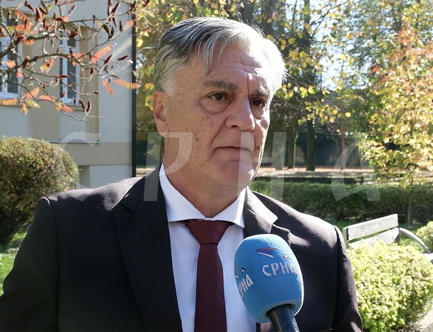 БАЊАЛУКА, 1. АПРИЛА /СРНА/ - Из буџета предсједника Републике Српске за ову годину издвојено је 1,5 милиона КМ за бесплатну бањску рехабилитацију 6.000 пензионера у бањама широм Републике Српске.