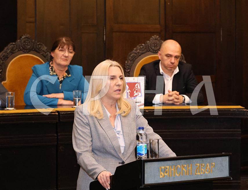 BANJA LUKA, APRIL 2 /SRNA/ - The Serb member of the Presidency of BiH Željka Cvijanović said that the monograph "Our Confession Two – Women War Victims from Republika Srpska 1992–1995" represents a moving testimony of both the pain and the courage of women who faced suffering, emphasizing that it is society’s permanent duty to care for them.