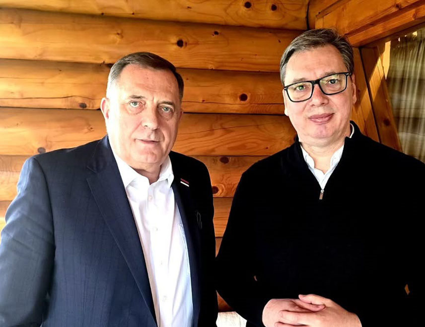 БЕОГРАД, 2. АПРИЛА /СРНА/ - Предсједник СНСД-а Милорад Додик и предсједник Србије Александар Вучић договорили су данас у Београду заједничко учешће у овогодишњем обиљежавању пробоја логораша у јасеновачком логору Доња Градина 19. априла.