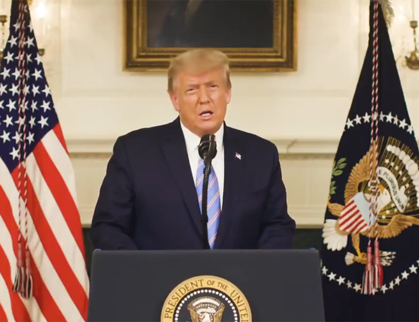 ВАШИНГТОН, 3. АПРИЛА /СРНА/ - Амерички предсједник Доналд Трамп објавио је да Вашингтону треба мало времена да отвори пролаз кроз Ормуски мореуз и преузме нафту.