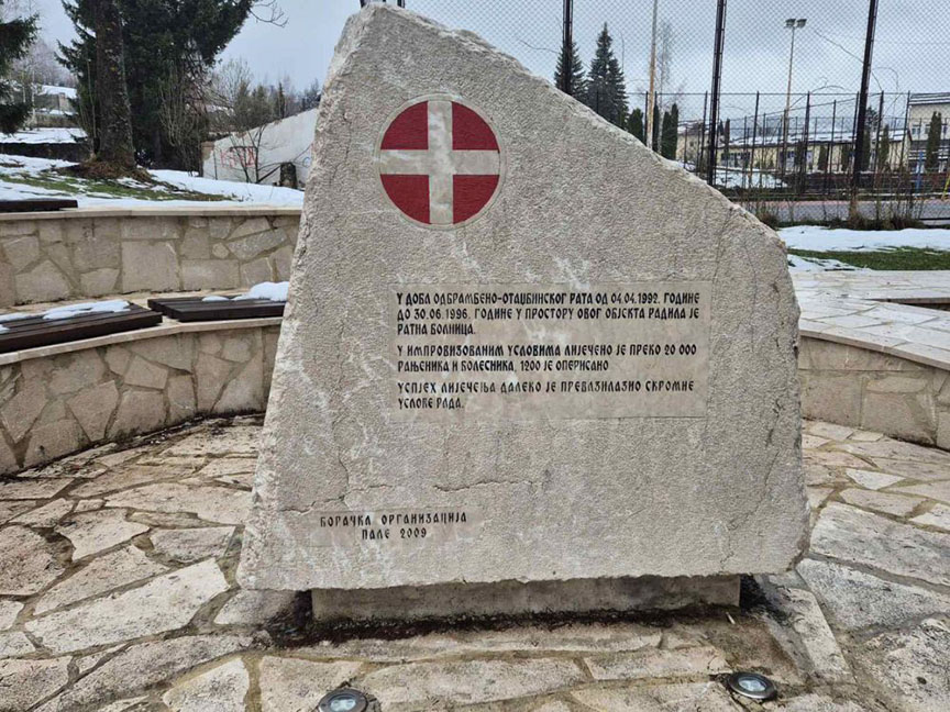 ПАЛЕ, 6. АПРИЛА /СРНА/ - На Палама ће у четвртак, 9. априла, бити обиљежене 34 године од формирања и почетка рада Војне болнице "Коран", након што су из Сарајева протјерани љекари српске националности.