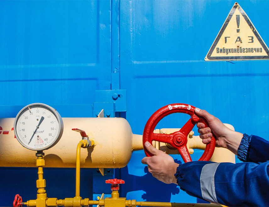 БУДИМПЕШТА, 6. АПРИЛA /СРНА - РИА Новости/ - Mађарски министар спољних послова Петер Сијарто изјавио је да Украјина отворено покушава да одсјече Европу од руских енергената, прибјегавајући државном тероризму када политичке методе не успију.