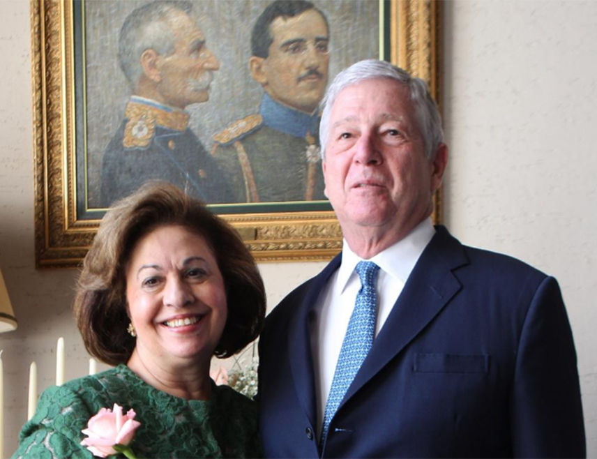 БЕОГРАД, 9. АПРИЛА /СРНА/ - Принц Александар и принцеза Катарина Карађорђевић честитали су Васкрс Његовој светости патријарху српском Порфирију, свештенству и монаштву Српске православне цркве и православним вјерницима и пожељели да највећи хришћански празник проведу у здрављу, миру, благостању и срећи.