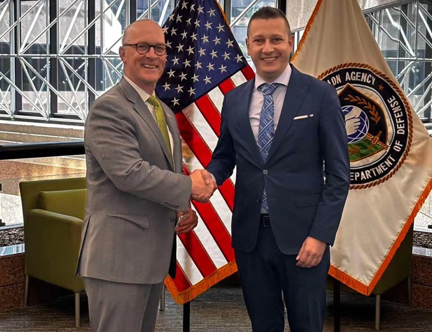 WASHINGTON, APRIL 17 /SRNA/ – Deputy Minister of Defense in the Council of Ministers Aleksandar Goganović met in Washington with the Director of the US Defense Security Cooperation Agency Michael F. Miller.
