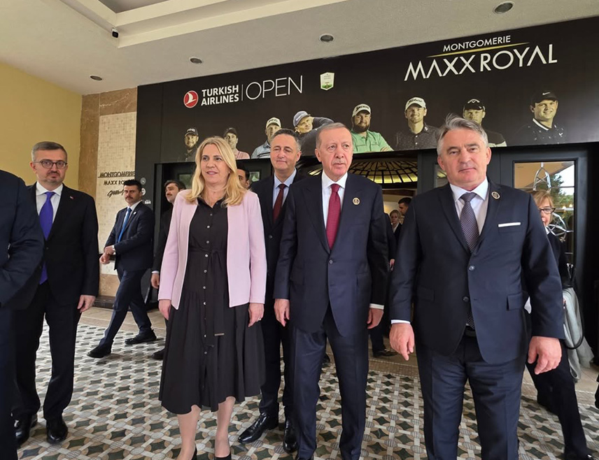 АНТАЛИЈА, 18. АПРИЛА /СРНА/ - Српски члан Предсједништва БиХ Жељка Цвијановић након састанка чланова Предсједништва са предсједником Турске Реџепом Тајипом Ердоганом захвалила је за гостопримство и спремност те земље да саслуша ставове свих страна у БиХ и подржи рјешења заснована на договору домаћих лидера.