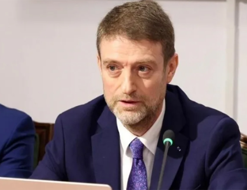 АНТАЛИЈА, 18. АПРИЛА /СРНА/ - Албански министар за европска и спољна питања Ферит Хоџа истакао је да је регион Балкана шампион губљења времена и да се више нема времена за губљење.