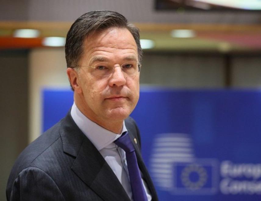 БРИСЕЛ, 18. АПРИЛА /СРНА/ - Генерални секретар НАТО Марк Руте одбацио је спекулације да САД прекидају своје чланство у НАТО.