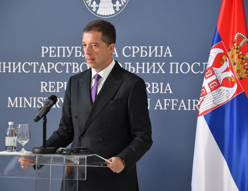 БЕОГРАД/АНTАЛИЈА /СРНА/ - Министар спољних послова Србије Марко Ђурић рекао је да је разочаран наступом министра спољних послова у Савјету министара Елмедина  Конаковића на скупу у Анталији, који је пред камерама, без аргумената и основе  напао предсједника Србије Александра Вучића и Србију.