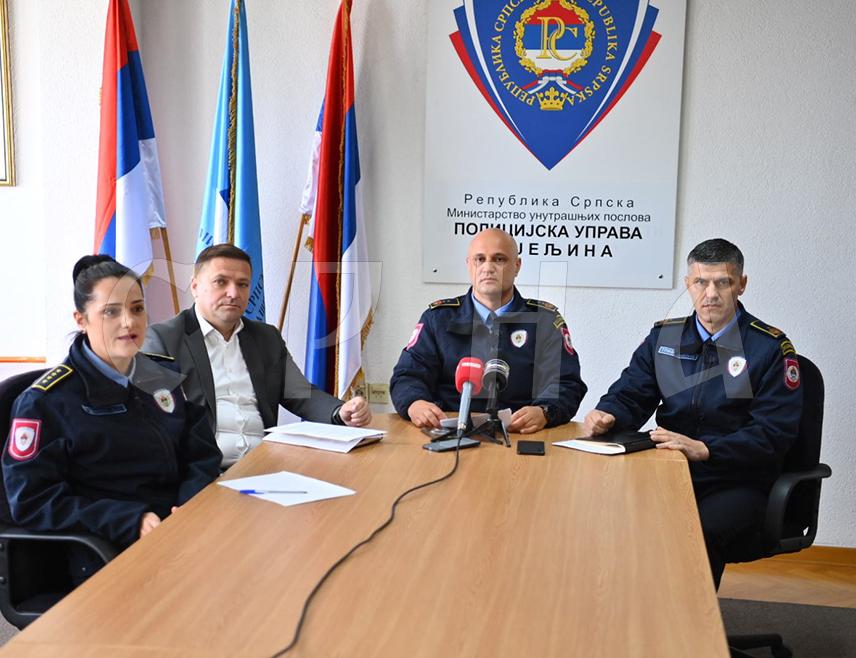 БИЈЕЉИНА, 21. АПРИЛА /СРНА/ - Привредним криминалом на подручју у надлежности Полицијске управе Бијељина у прва три мјесеца ове године причињена је материјална штета већа од 10 милиона КМ и за десет пута је већа него у истом периоду лани, истакнуто је на конференцији за новинаре представника ове управе.