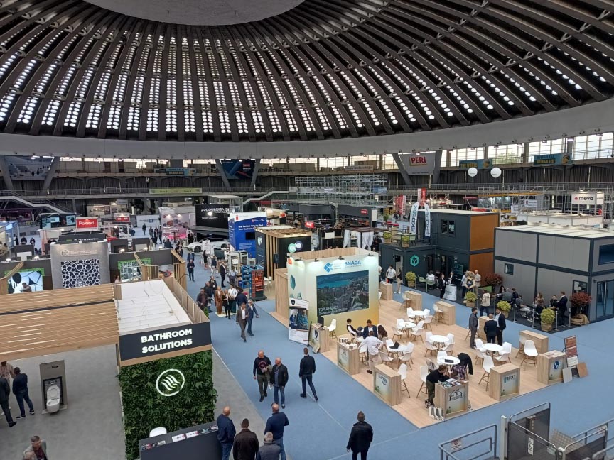 БЕОГРАД, 21. АПРИЛА /СРНА/ - У Београду је отворен Међународни сајам грађевинарства на којем ће се до петка, 24. априла, представити више од 500 излагача из 30 земаља свијета, а међу њима су и грађевинске компаније из Републике Српске.