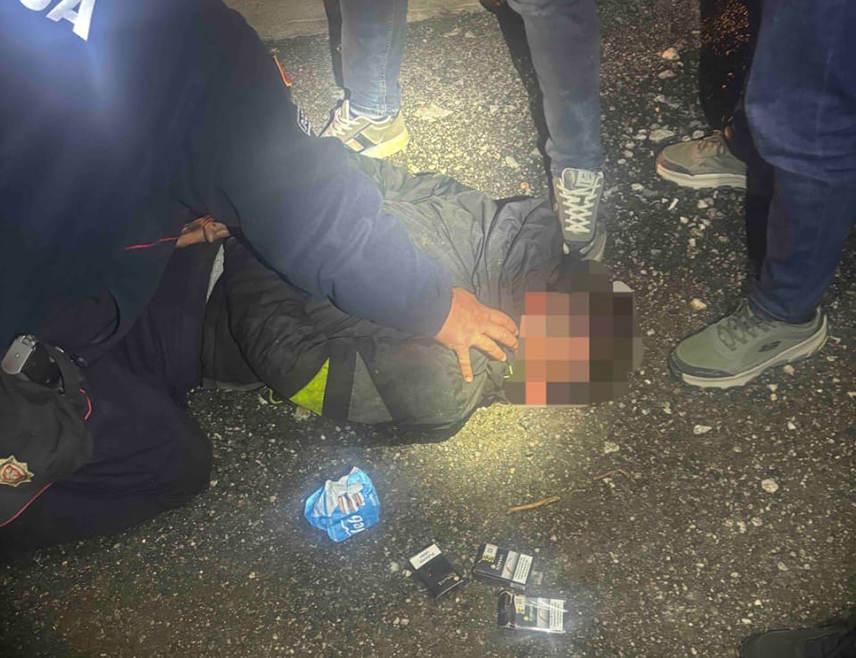 ПОДГОРИЦА, 21. АПРИЛА /СРНА/ - Вехид Мурић, осумњичен за троструко убиство у Подгорици, ухапшен је вечерас у центру Рожаја.