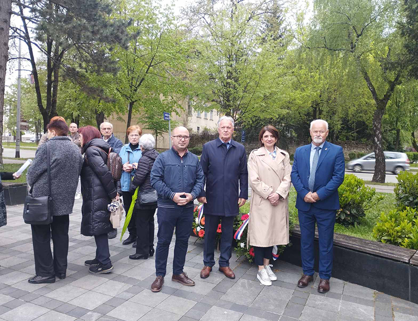 ЈАСЕНОВАЦ АТРОЦИТИЕС АГАИНСТ СЕРБС МУСТ НЕВЕР БЕ ФОРГОТТЕН