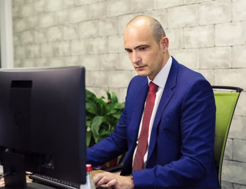 МИЛИНКОВИЋ: ОНГОИНГ ЦРИМИНАЛ ПРОЦЕЕДИНГС ПОИНТ ТО ЦРИМИНАЛ АЦТИВИТИЕС ОФ СМАРТМАТИЦ