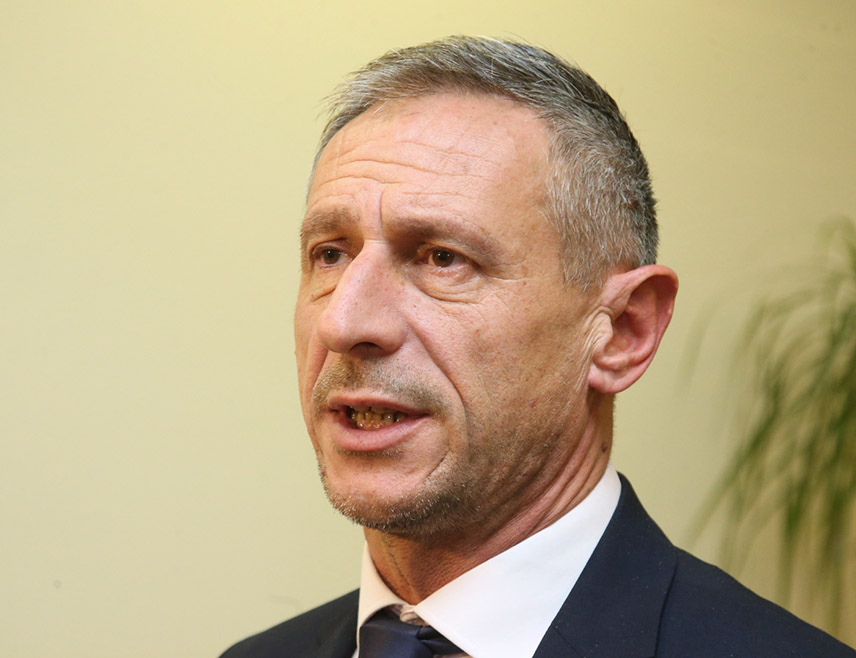 БАЊАЛУКА, 24. АПРИЛА /СРНА/ - Министар рада и борачко-инвалидске заштите Републике Српске Радан Остојић сутра ће у Обудовцу код Шамца присуствовати обиљежавању 34 године од оснивања Специјалног батаљона Друге посавске бригаде Војске Републике Српске.