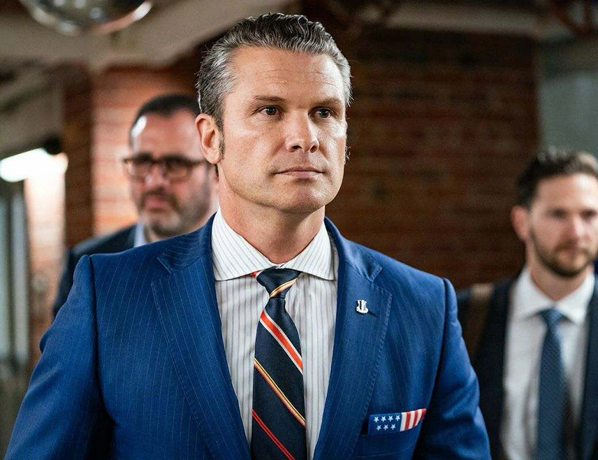 ВАШИНГТОН, 24. АПРИЛА /СРНА - РИА Новости/ - Вашингтон "не жури" да постигне споразум са Техераном и за то има "сво вријеме овог свијета", изјавио је амерички министар одбране Питер Хегсет.