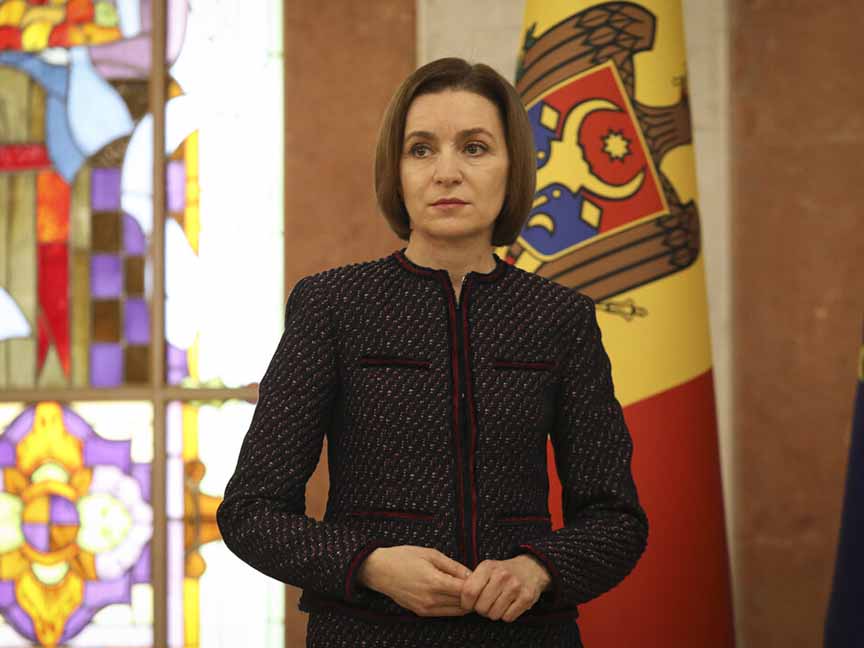 КИШИЊЕВ, 28. АПРИЛА /СРНА - РИА Новости/ - Молдавски предсједник Маја Санду позвала је на уједињење Молдавије са Румунијом, тврдећи да би такав потез могао убрзати учлањење те земље у ЕУ.