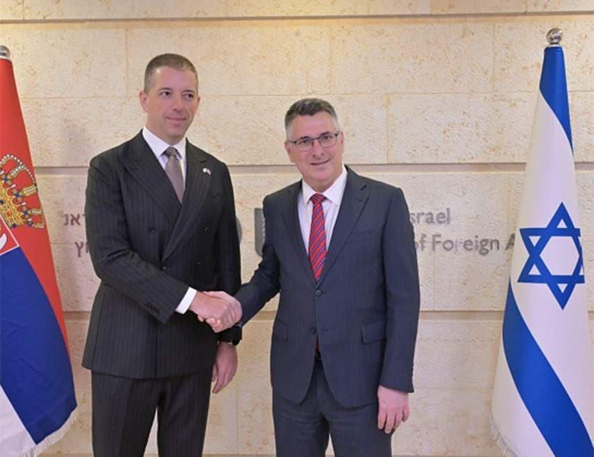 ЈЕРУСАЛИМ, 28. АПРИЛА /СРНА/ - Министар спољних послова Израела Гидеон Сар изразио је задовољство посјетом министра спољних послова Србије Марка Ђурића Јерусалиму и најавио интензивирање економске сарадње Тел Авива и Београда.