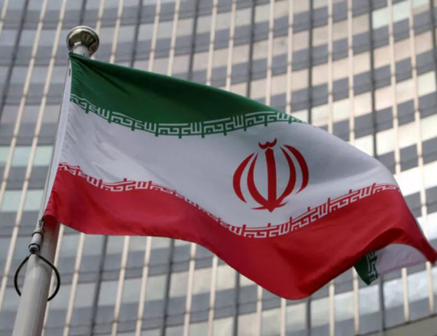 ТЕХЕРАН, 28. АПРИЛА /СРНА - РИА Новости/ - Иран сматра да рат са САД још није завршен, рекао портпарол иранске војске Мохамед Акраминија.