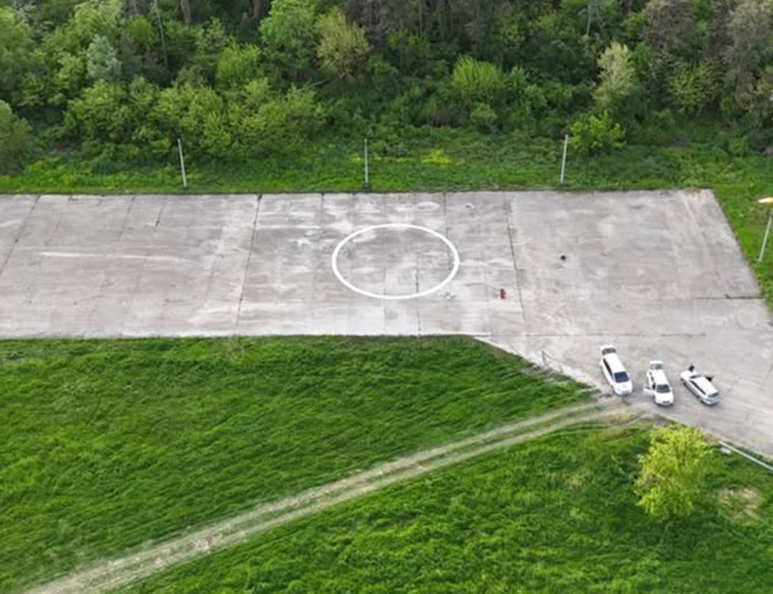 БИЈЕЉИНА, 29. АПРИЛА /СРНА/ - Министарство унутрашњих послова /МУП/ Републике Српске захвалило је свима који су својим радом и трудом помогли припадницима Управе за ваздухопловство у уређењу хелидрома у Бијељини.