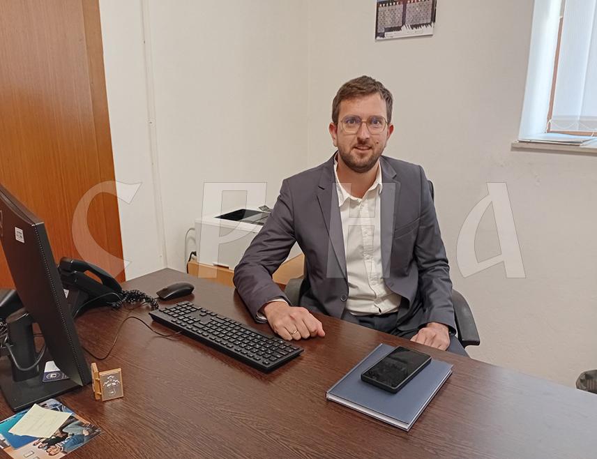 TРЕБИЊЕ, 1. МАЈА /СРНА/ - Градска управа Требиње спровела је бројне активности на уређењу Старог града током протеклих година, неке од њих још трају, а кроз низ битних пројеката сачуваће своју аутентичност, изјавио је Срни члан радног тима за уређење Старог града Божо Морић.