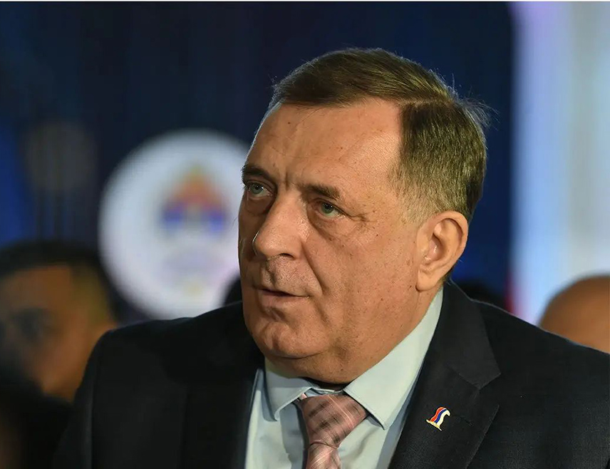 BANJA LUKA, MAY 2 /SRNA/ - Dobrovoljačka Street in Sarajevo is a symbol of a brutal crime against members of the JNA who, despite an agreement on peaceful withdrawal, were ambushed and killed in an attack carried out by members of Muslim paramilitary formations, said SNSD president Milorad Dodik.