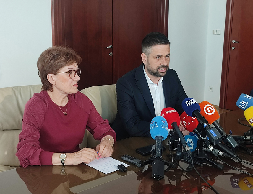 BANJA LUKA, MAY 6 /SRNA/ – The Minister of Finance of Republika Srpska Zora Vidović has stated today in Banja Luka that institutions in Republika Srpska are fully ready to implement procedures related to the refund of VAT on the first property.