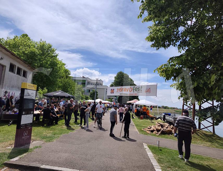 GRADIŠKA, MAY 10 /SRNA/ - The 18th Festival of Tourism, Economy, Gastronomy and Cultural Heritage, Zdravofest 2026, was held in Gradiška today, bringing together more than 115 participants from Gradiška, Banja Luka, Laktaši, Srbac, Kozarska Dubica, Prijedor, and Drvar.
