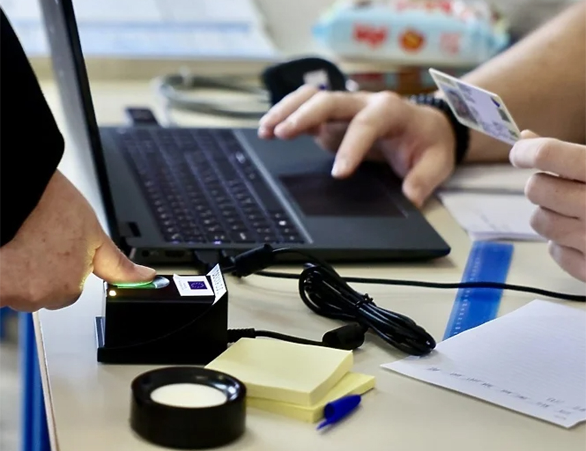 SARAJEVO, MAY 14 /SRNA/ - The Personal Data Protection Agency of BiH considers the introduction of video surveillance at polling stations and the processing of voters’ biometric fingerprint data for the purpose of detecting and preventing violations of the voting process to be unacceptable.